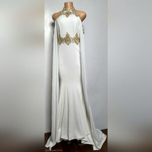 Faeriesty Elegant White and Gold Flowing Goddess Women's Dress Med
